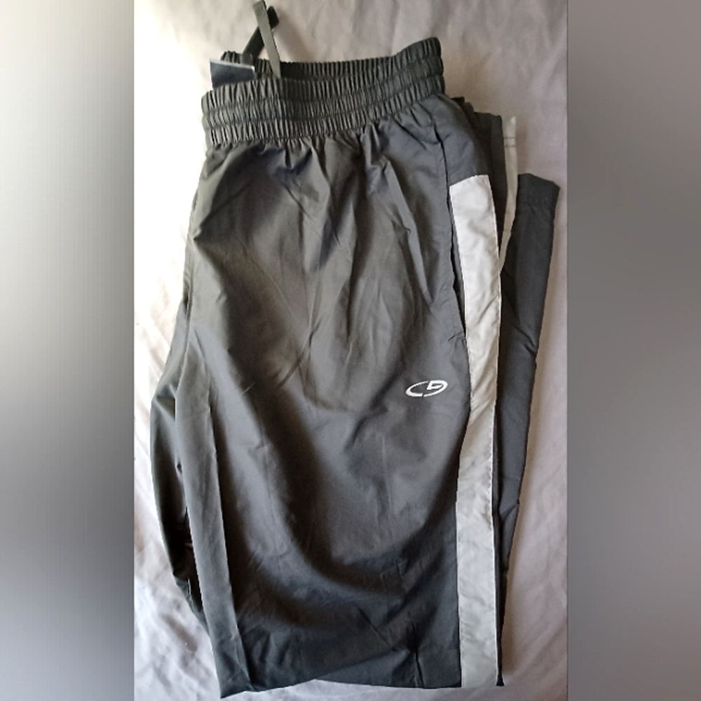 C9 by Champion Men's Gray Medium Track Pants with Ankle Zippers - Like New